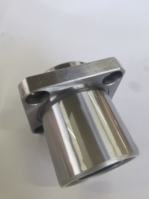 Unidad de rodamiento de movimiento lineal LMKP Flange redonda para máquina CNC Impresora 3D Gcr15 SUS G6